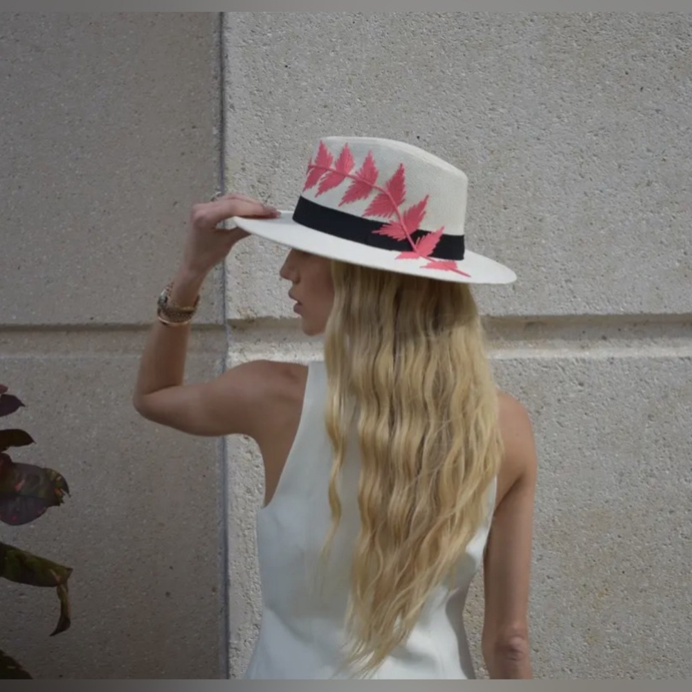 CAMPELLE Brazilian Ethical Handmade Boho Chic Hats - Picture 4 of 6